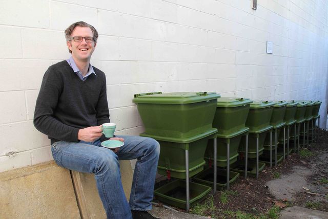 Hungry Bin Worm Farm - Mike Murphy, Kokako, Newton.